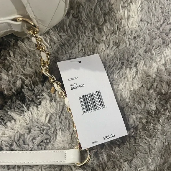 NWT Betsy Johnson Xoviola skull purse - Picture 4 of 4